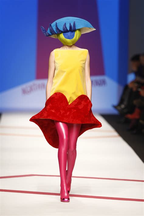 agatha ruiz de la prada milano orari